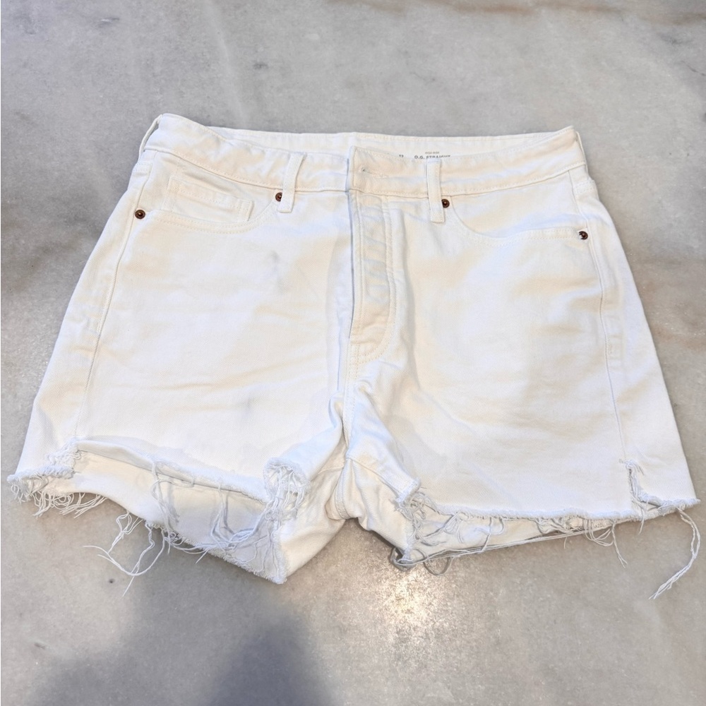 Bundle of 5 Pairs Old Navy High Rise Denim Shorts, Size 12 - Picture 3 of 7